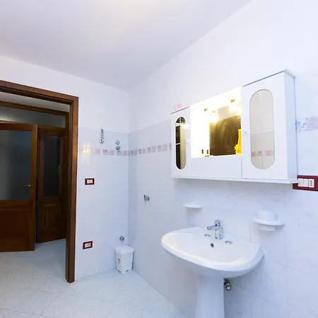 Alojamento de Acomodação e Pequeno-almoço La Casa Nel Borgo Specchia