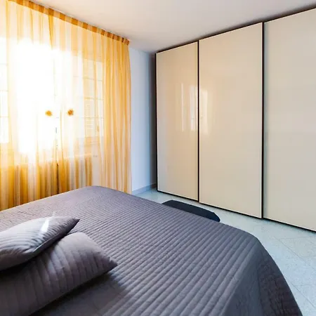Alojamento de Acomodação e Pequeno-almoço La Casa Nel Borgo Specchia