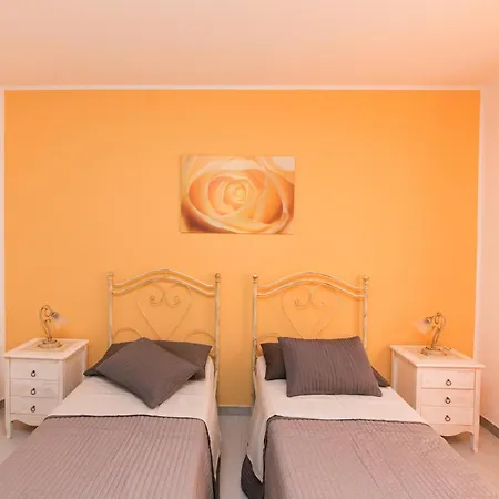 La Casa Nel Borgo Bed & Breakfast